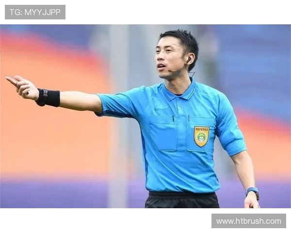 王博豪伤退麦麦提江判罚引争议